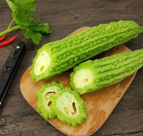 八月娱乐吃瓜,瓜田李下,明星秘闻大揭秘